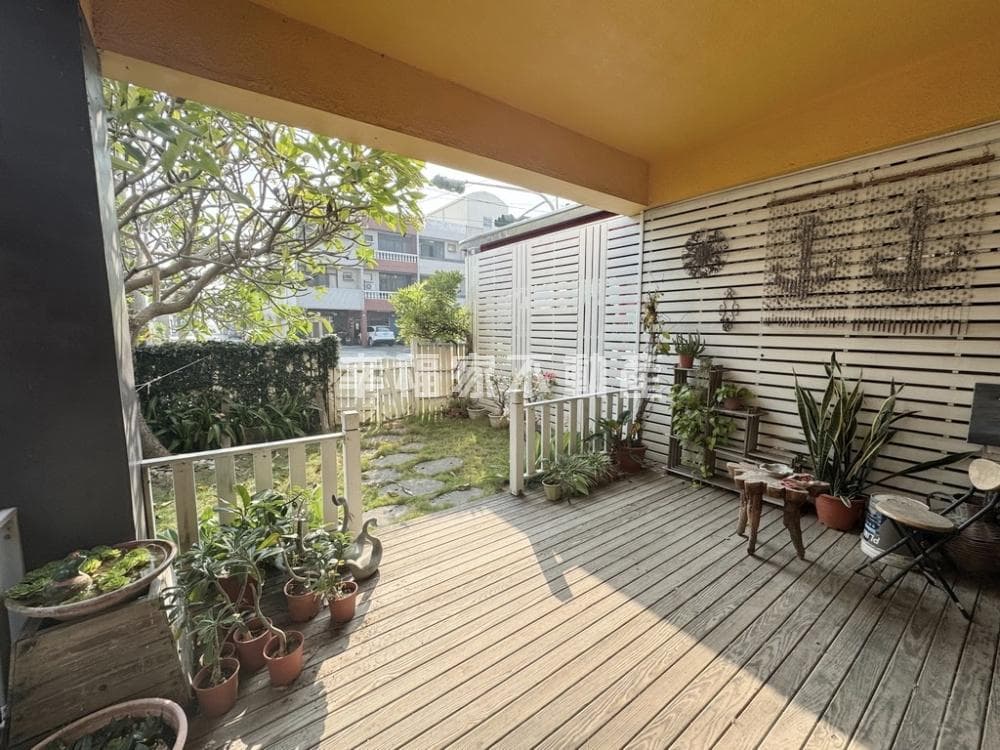公學路正路面買建地送大屋